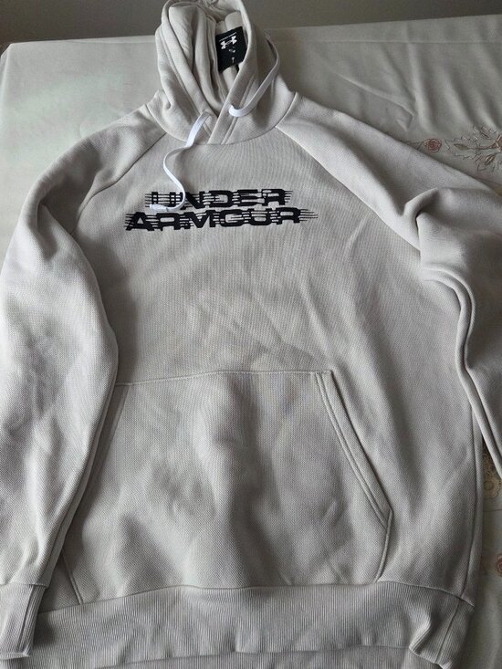 Under Armour Other - NWT Under Amour Men's Sweatshirt